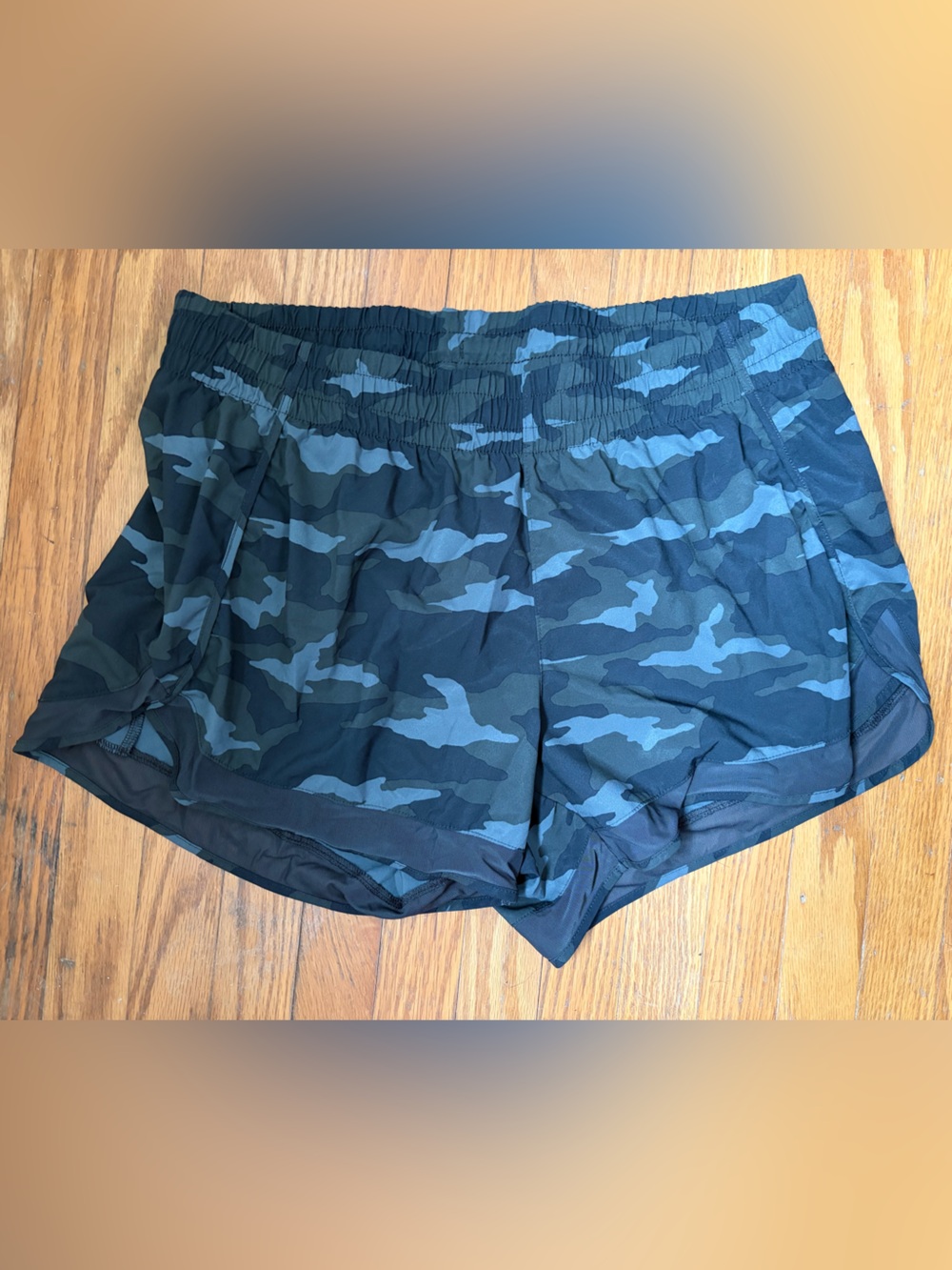Athleta Printed Mesh Racer Run Short 4inch - L